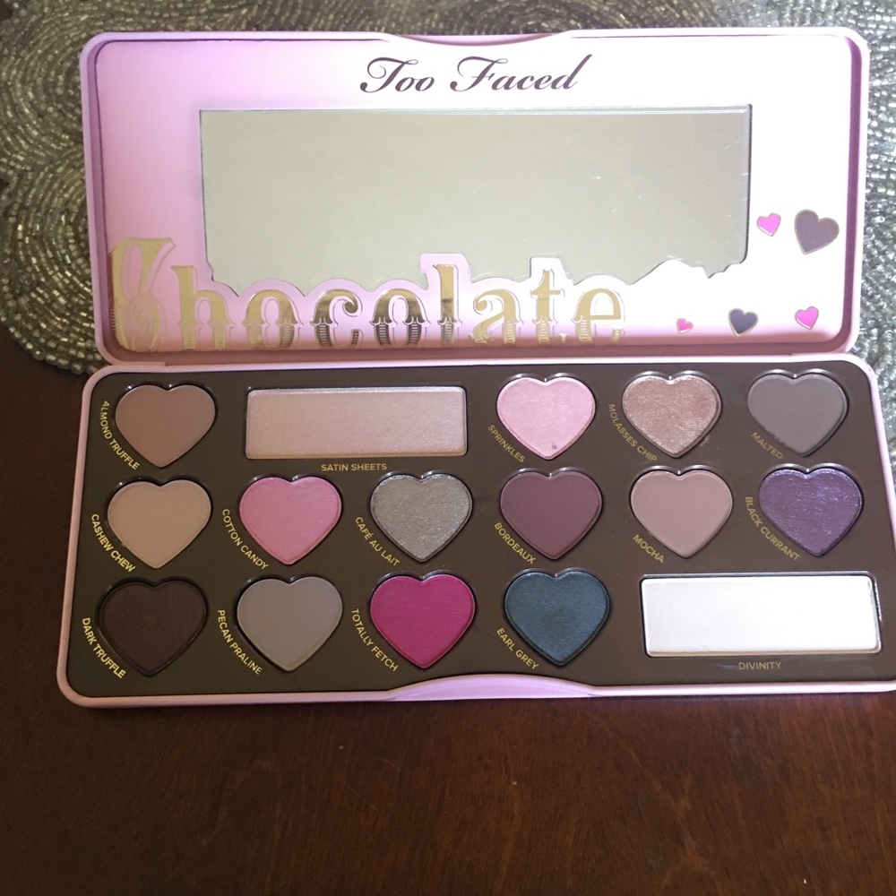 NIB Too Faced Chocolate Bon Bons Eyeshadow palette